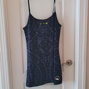 NiKE leisure dress NWOT size L